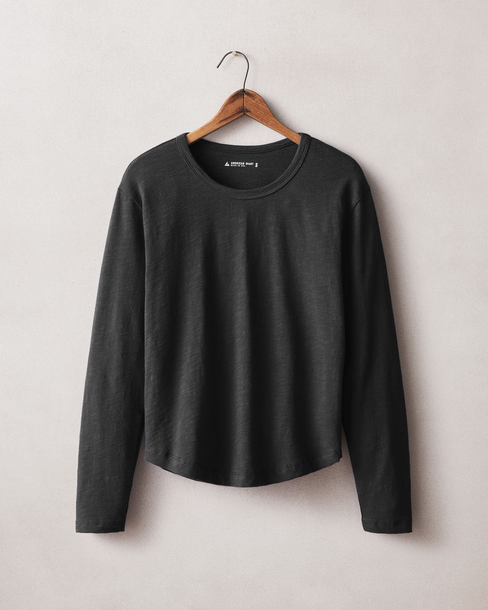 Women's Premium Slub Curved Hem Tee - Black